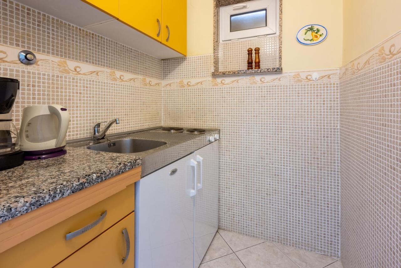 Apartman Ellen 3 Crikvenica Bagian luar foto