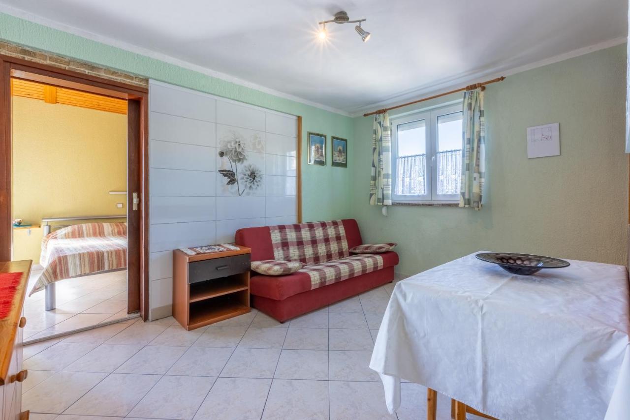 Apartman Ellen 3 Crikvenica Bagian luar foto
